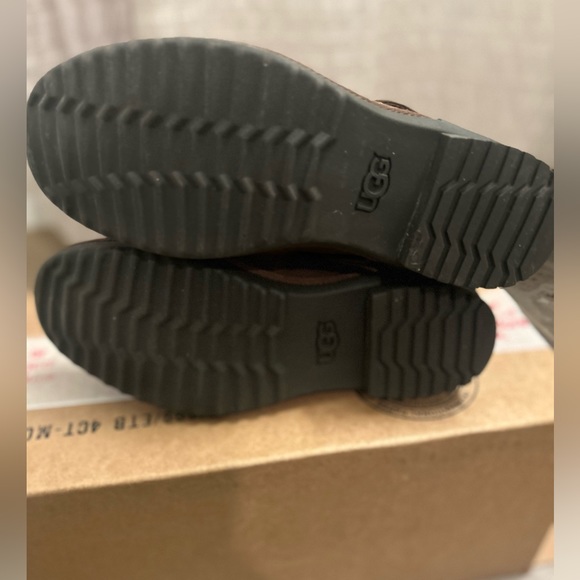 UGG Cheyne Coconut Shell Boots - Women's - Picture 5 of 7